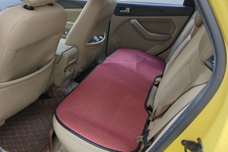 Used Ford Focus 2011 Hatchback 1.8L Automatic Fashion Edition Left Rear Seat
