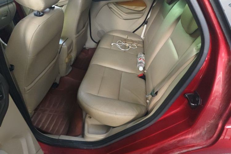 Used Ford Focus 2011 Sedan 1.8L Automatic Fashion Edition Left Rear Seat
