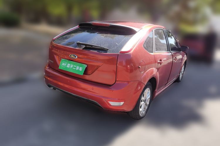 Used Ford Focus 2011 Hatchback 1.8L Automatic Fashion Edition Rear Right 45 Deg