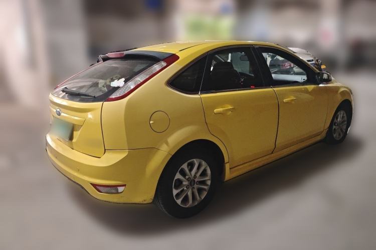 Used Ford Focus 2011 Hatchback 1.8L Automatic Fashion Edition Rear Right 45 Deg