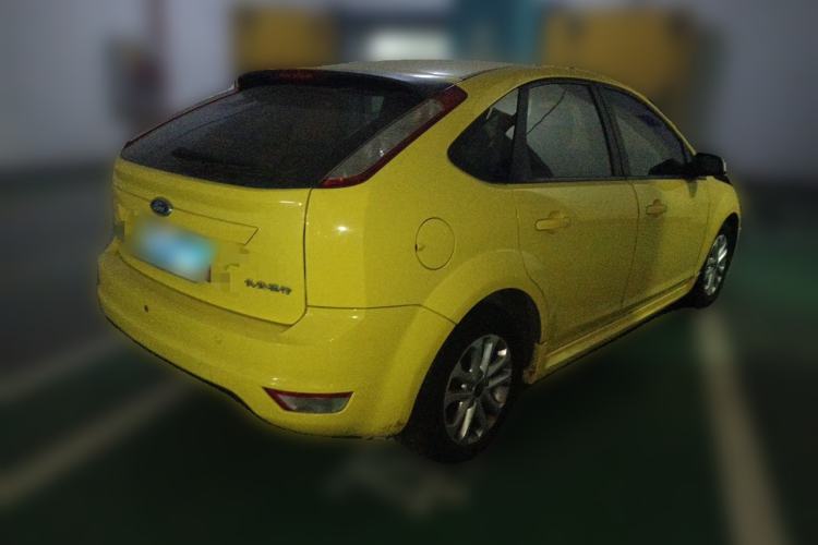 Used Ford Focus 2011 Hatchback 1.8L Automatic Fashion Edition Rear Right 45 Deg