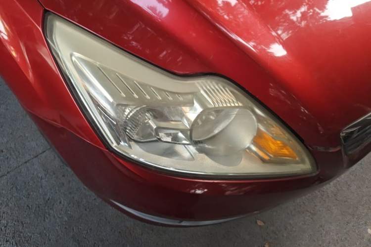 Used Ford Focus 2011 Sedan 1.8L Automatic Fashion Edition Right Front Headlight