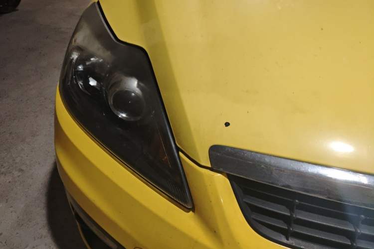 Used Ford Focus 2011 Hatchback 1.8L Automatic Fashion Edition Right Front Headlight