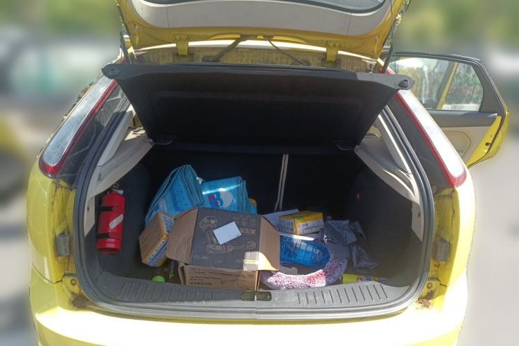 Used Ford Focus 2011 Hatchback 1.8L Automatic Fashion Edition Trunk