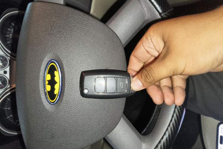 Used Ford Focus 2011 Hatchback 1.8L Automatic Fashion Edition Vehicle Key