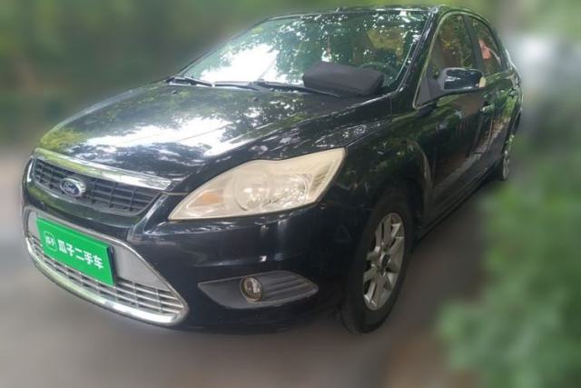 Used Ford Focus 2012 Sedan Classic 1.8L Automatic Base Model