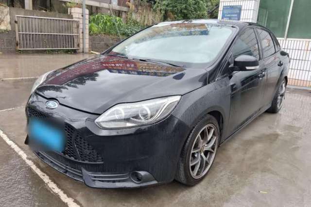 Used Ford Focus 2012 Sedan 1.6L Manual Comfort Model