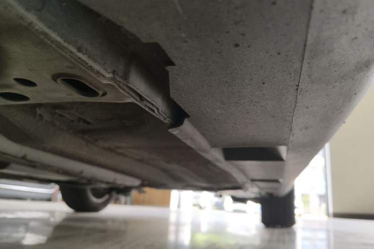 Used Ford Focus 2012 Sedan 1.6L Automatic Fashion Edition Chassis Front Left