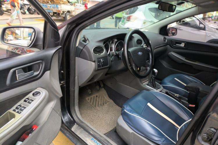 Used Ford Focus 2012 Hatchback Classic 1.8L Manual Base Model Driver Seat