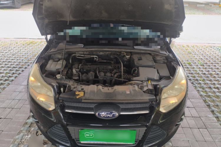Used Ford Focus 2012 Sedan 1.6L Automatic Fashion Edition Engine Bay