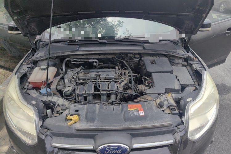 Used Ford Focus 2012 Sedan 1.6L Automatic Comfort Model Engine Bay