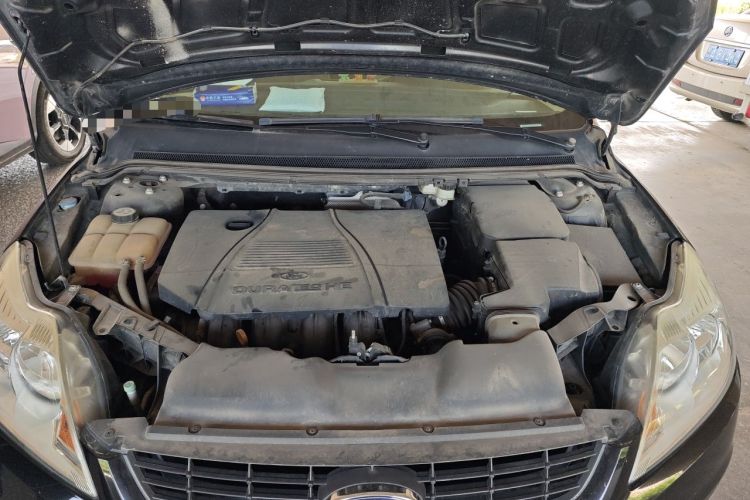 Used Ford Focus 2012 Sedan Classic 1.8L Automatic Fashion Edition Engine Bay