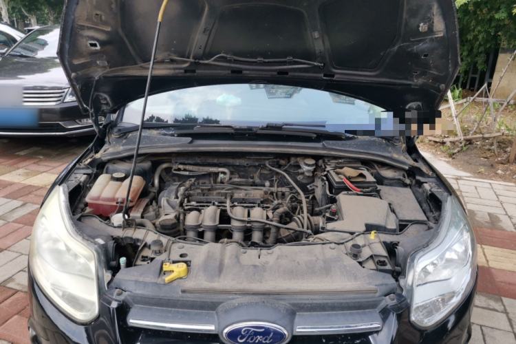 Used Ford Focus 2012 Sedan 1.6L Automatic Comfort Model Engine Bay