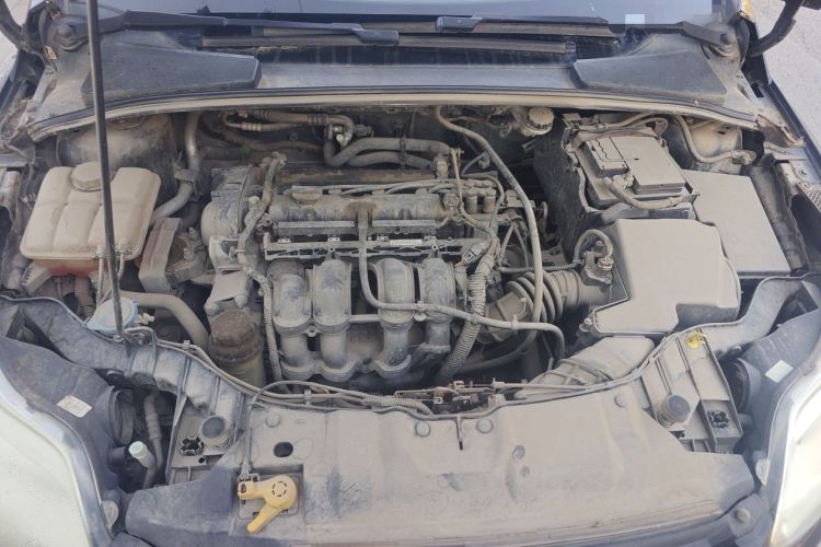 Used Ford Focus 2012 Sedan 1.6L Automatic Comfort Model Engine Bay