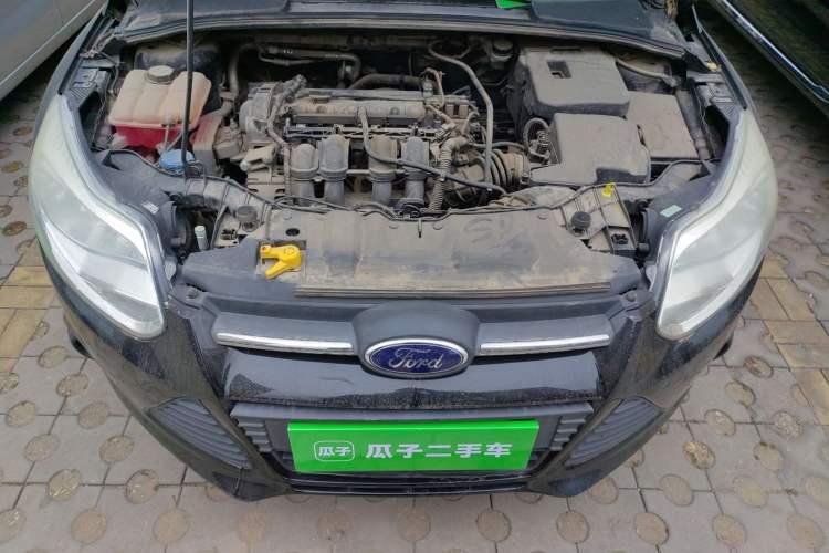 Used Ford Focus 2012 Sedan 1.6L Manual Comfort Model Engine Bay