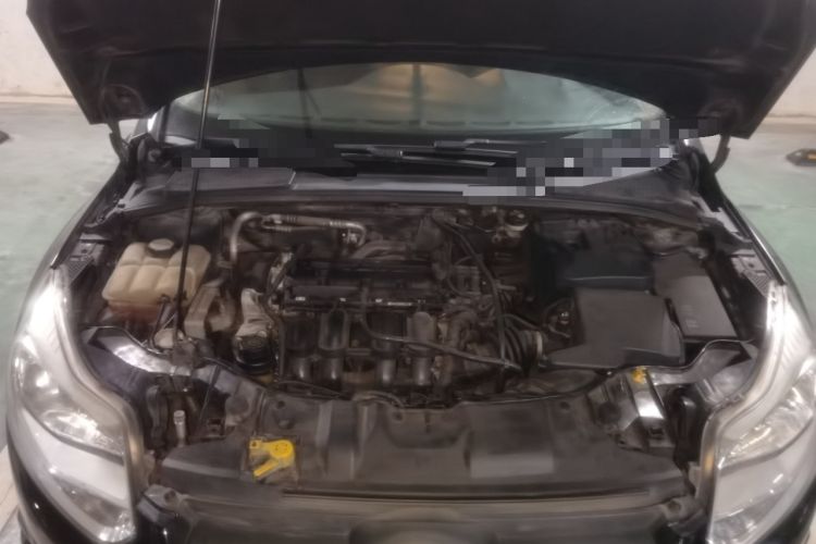 Used Ford Focus 2012 Hatchback 1.6L Automatic Comfort Model Engine Bay