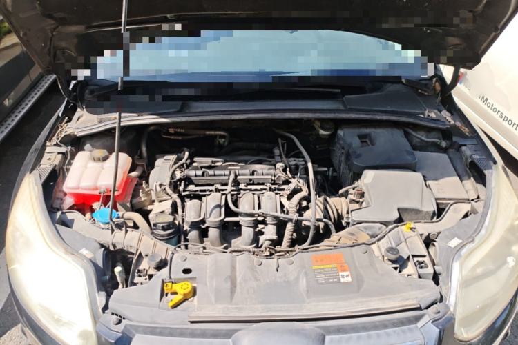 Used Ford Focus 2012 Sedan 1.6L Automatic Comfort Model Engine Bay