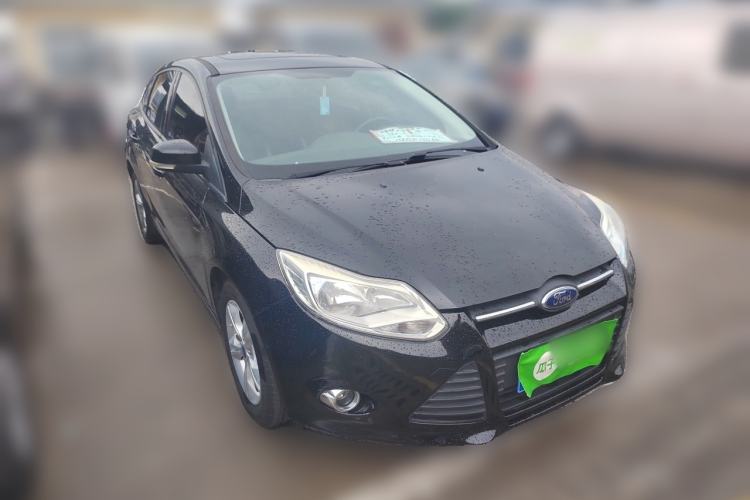 Used Ford Focus 2012 Sedan 1.6L Automatic Fashion Edition Front Right 45 Deg