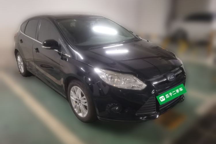 Used Ford Focus 2012 Hatchback 1.6L Automatic Comfort Model Front Right 45 Deg