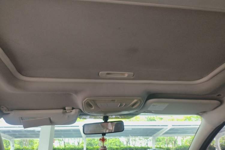 Used Ford Focus 2012 Sedan 1.6L Automatic Fashion Edition Headliner