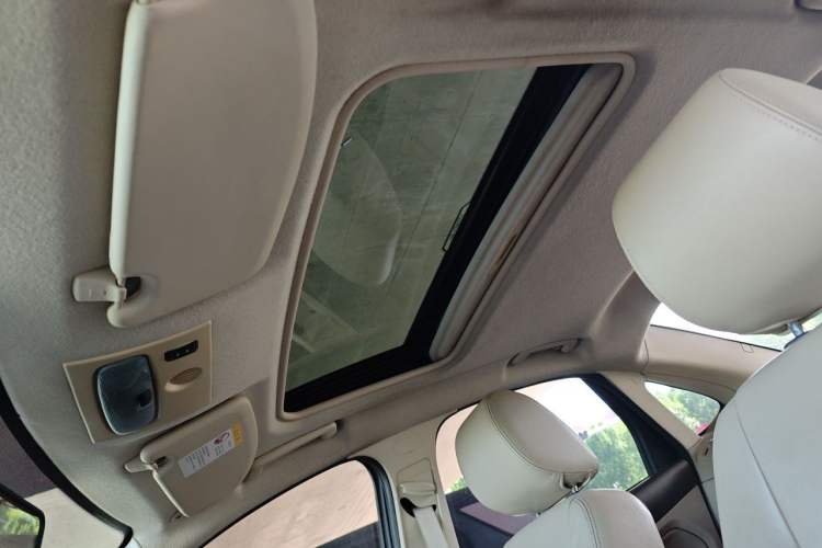 Used Ford Focus 2012 Sedan Classic 1.8L Automatic Fashion Edition Headliner