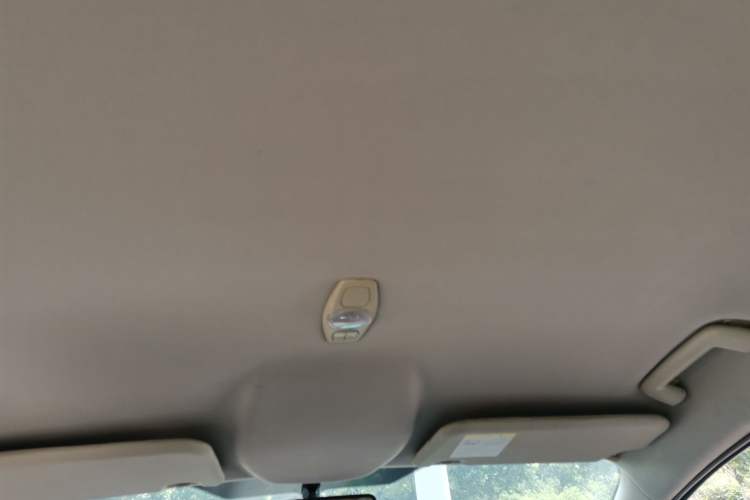Used Ford Focus 2012 Sedan 1.6L Automatic Comfort Model Headliner