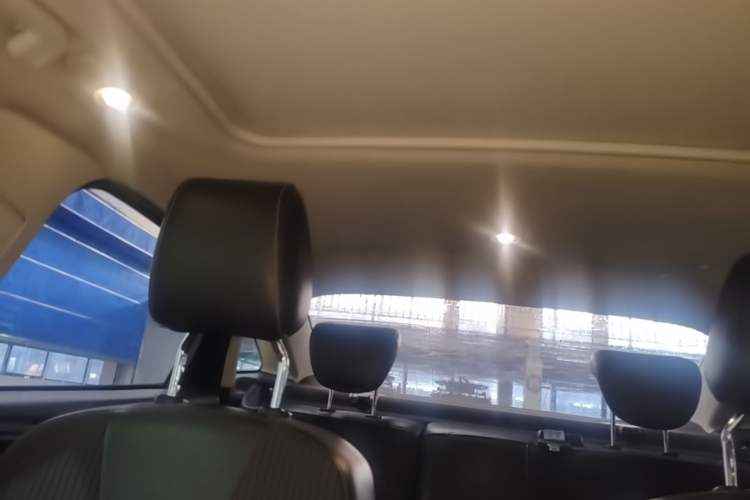 Used Ford Focus 2012 Sedan 1.6L Automatic Fashion Edition Headliner