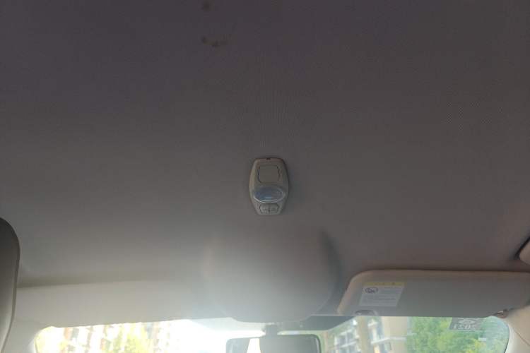 Used Ford Focus 2012 Sedan 1.6L Automatic Comfort Model Headliner