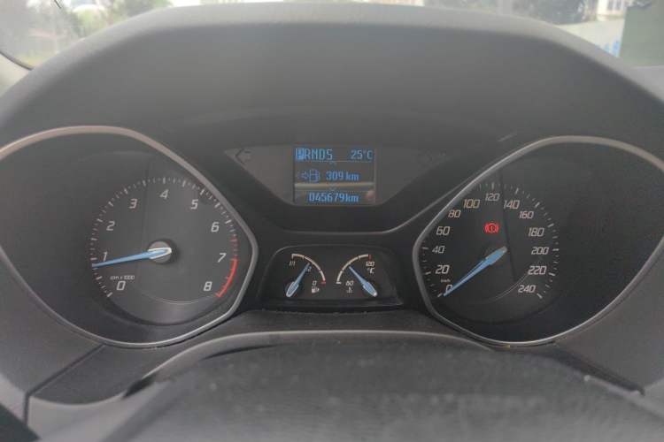 Used Ford Focus 2012 Sedan 1.6L Automatic Comfort Model Instrument Cluster