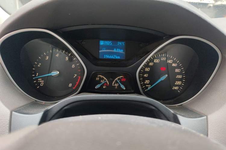 Used Ford Focus 2012 Sedan 1.6L Automatic Comfort Model Instrument Cluster