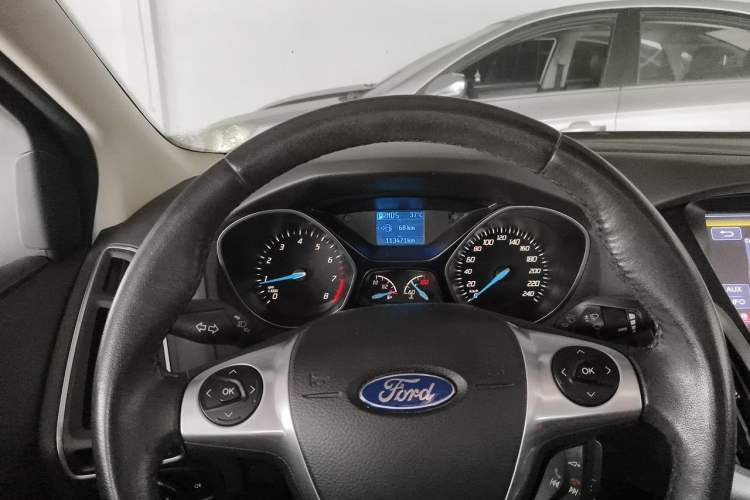 Used Ford Focus 2012 Sedan 1.6L Automatic Fashion Edition Instrument Cluster