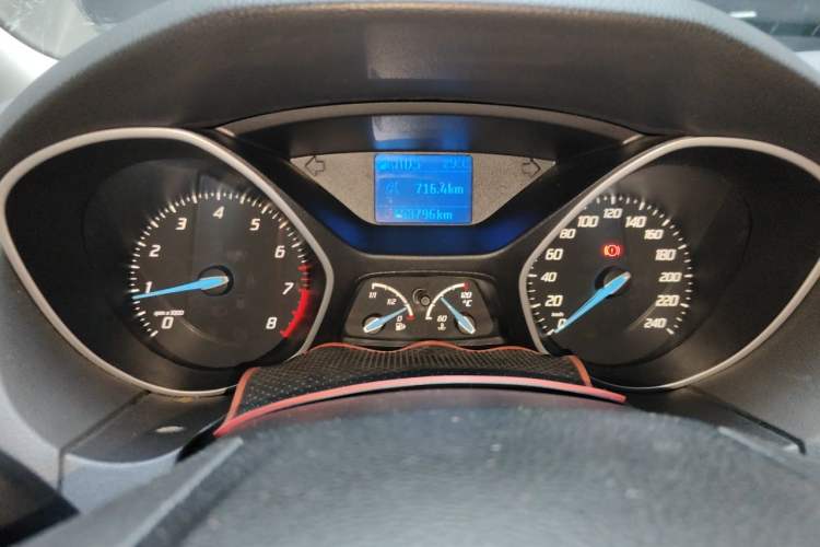Used Ford Focus 2012 Hatchback 1.6L Automatic Comfort Model Instrument Cluster