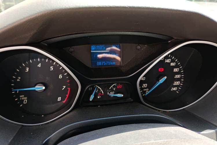 Used Ford Focus 2012 Sedan 1.6L Automatic Comfort Model Instrument Cluster