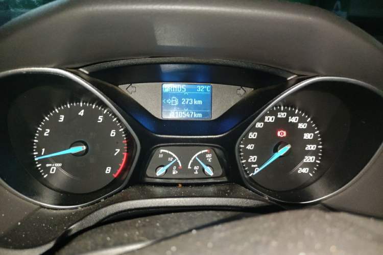 Used Ford Focus 2012 Sedan 1.6L Automatic Fashion Edition Instrument Cluster