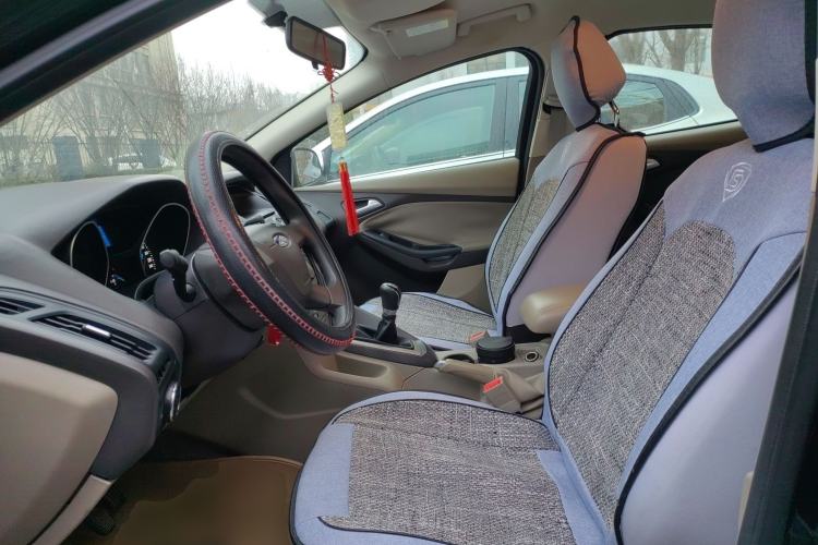 Used Ford Focus 2012 Sedan 1.6L Manual Comfort Model Left Front Seat