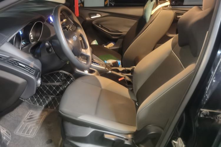 Used Ford Focus 2012 Hatchback 1.6L Automatic Comfort Model Left Front Seat