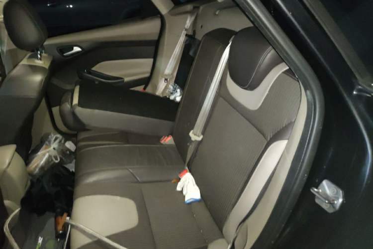 Used Ford Focus 2012 Sedan 1.6L Automatic Fashion Edition Left Rear Seat