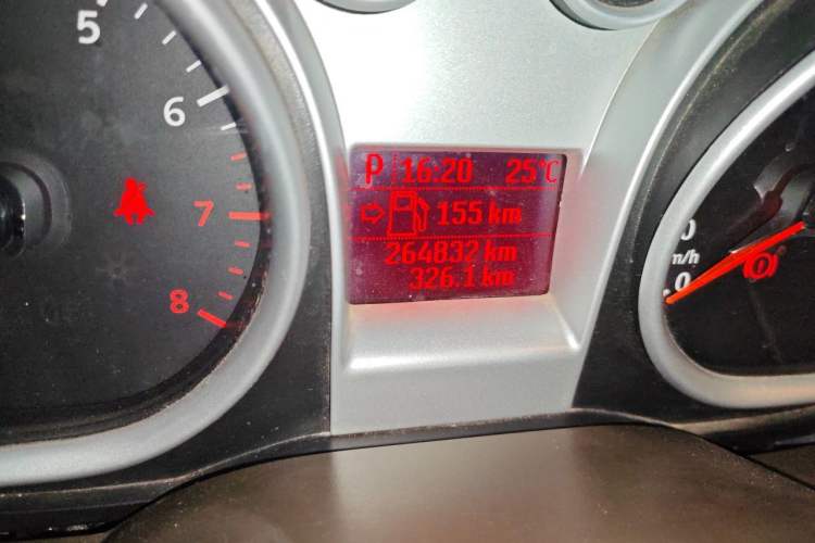 Used Ford Focus 2012 Sedan Classic 1.8L Automatic Base Model Odometer Close Up