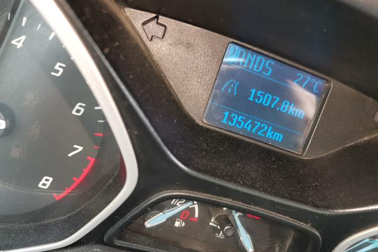 Used Ford Focus 2012 Sedan 1.6L Automatic Comfort Model Odometer Close Up