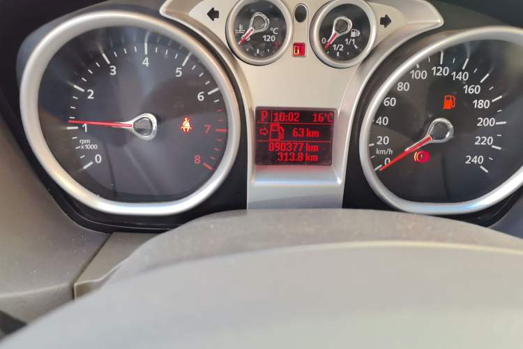 Used Ford Focus 2012 Hatchback Classic 1.8L Automatic Fashion Edition Odometer Close Up