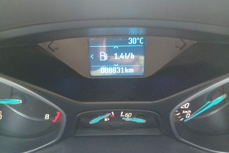 Used Ford Focus 2012 Hatchback 1.6L Manual Fashion Edition Odometer Close Up