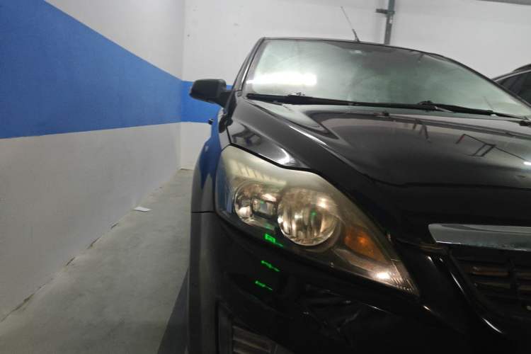 Used Ford Focus 2012 Hatchback Classic 1.8L Automatic Fashion Edition Right Front Headlight