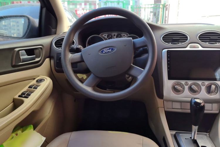 Used Ford Focus 2012 Hatchback Classic 1.8L Automatic Fashion Edition Steering Wheel