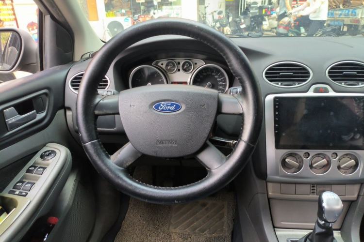 Used Ford Focus 2012 Hatchback Classic 1.8L Manual Base Model Steering Wheel