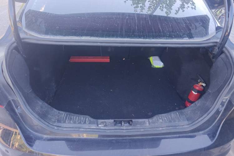 Used Ford Focus 2012 Sedan 1.6L Automatic Comfort Model Trunk