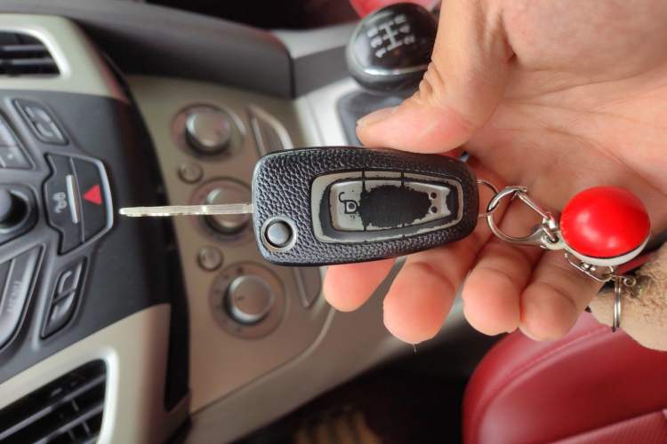 Used Ford Focus 2012 Sedan 1.6L Manual Comfort Model Vehicle Key