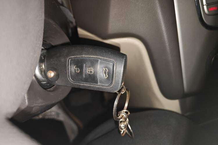 Used Ford Focus 2012 Hatchback Classic 1.8L Automatic Fashion Edition Vehicle Key