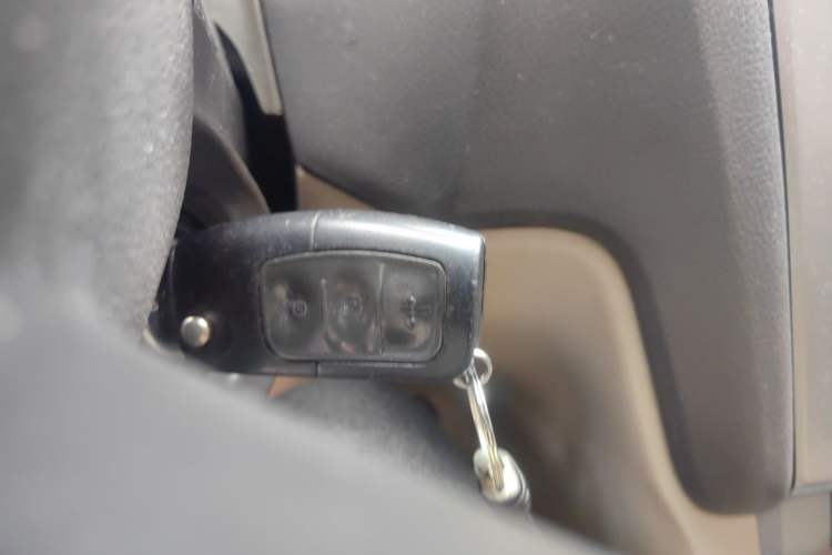 Used Ford Focus 2012 Sedan Classic 1.8L Automatic Base Model Vehicle Key
