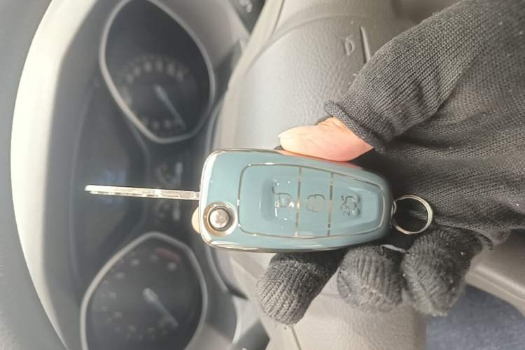 Used Ford Focus 2012 Sedan 1.6L Automatic Comfort Model Vehicle Key