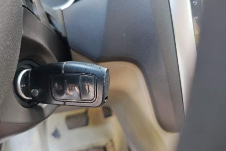 Used Ford Focus 2012 Sedan Classic 1.8L Automatic Base Model Vehicle Key